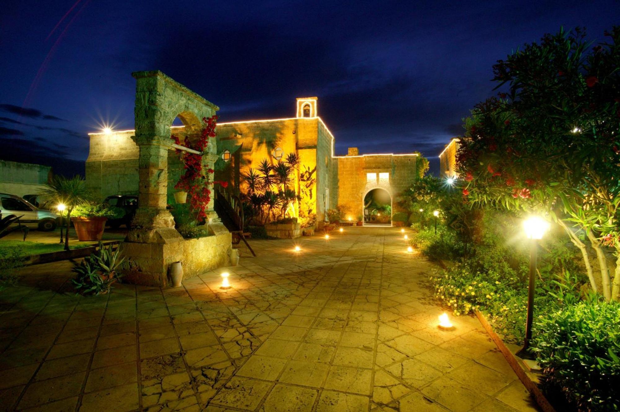 Relais Masseria Casina Dei Cari Презічче Екстер'єр фото
